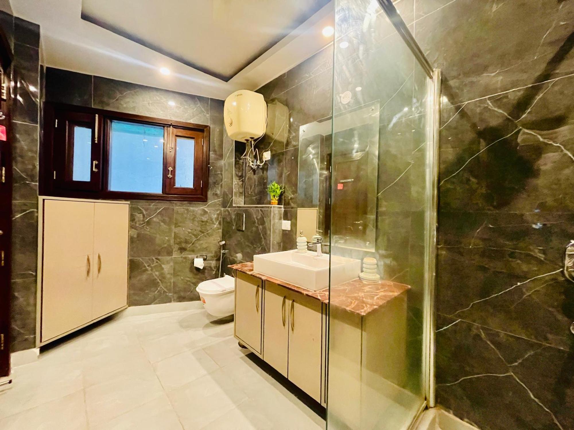 Bedchambers Serviced Apartments South Extension Ню Делхи Екстериор снимка