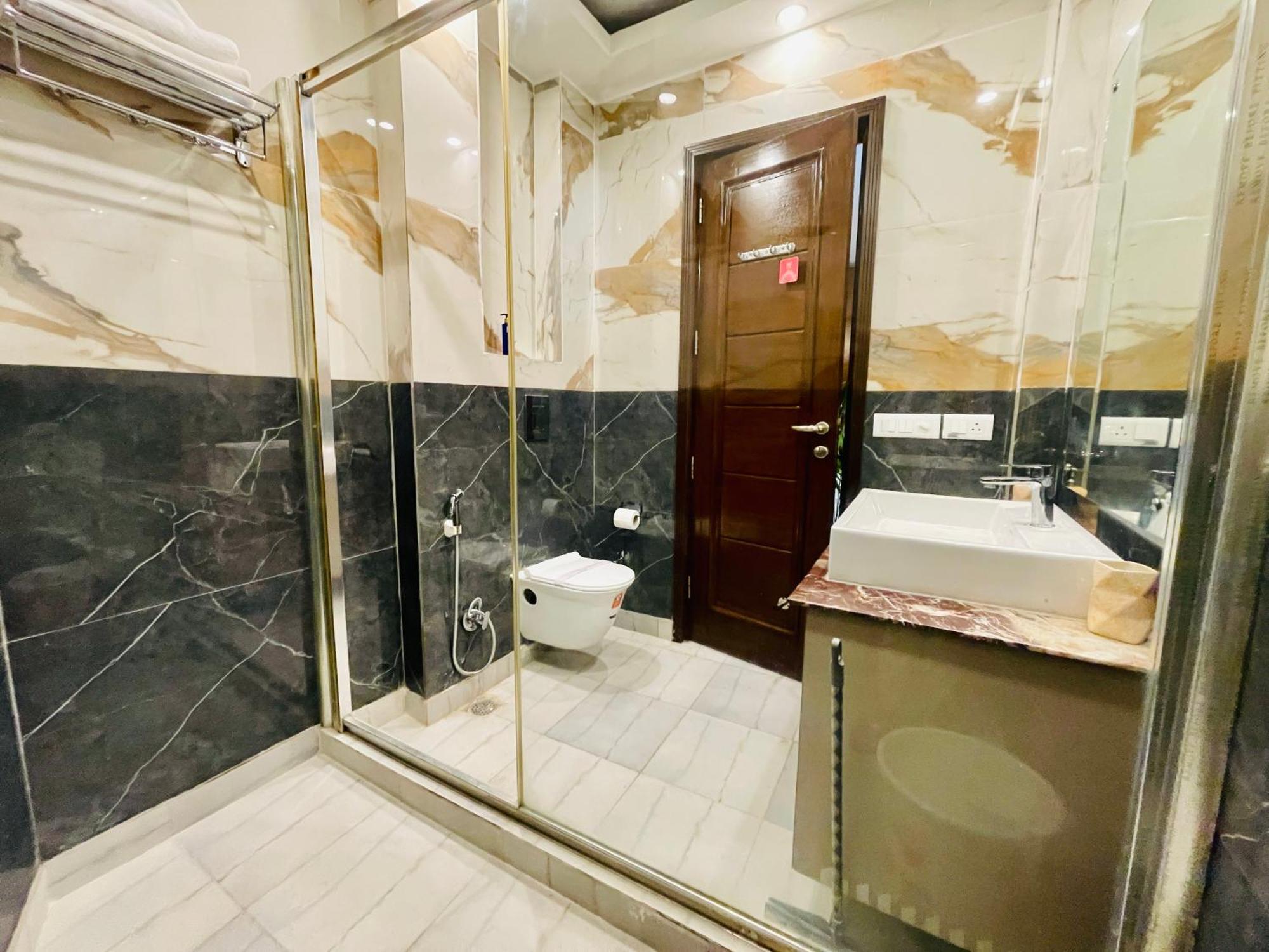 Bedchambers Serviced Apartments South Extension Ню Делхи Екстериор снимка